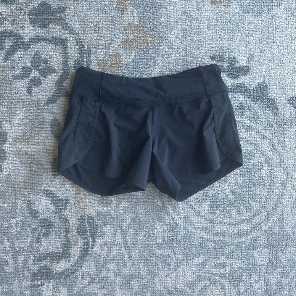 Lululemon Run Times Short *4-way Stretch 4”